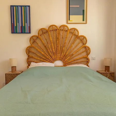 Felicita Di Villa Lecci