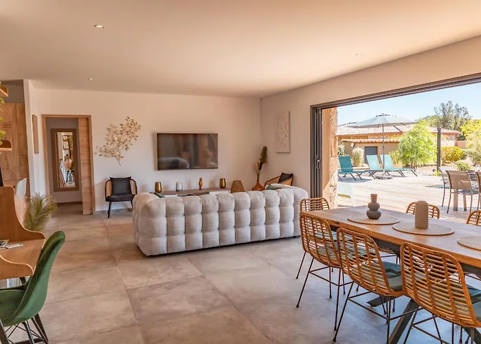 Felicita Di 别墅 *